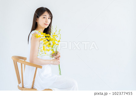 若い女性のビューティ 若い女性のビューティ 102377455