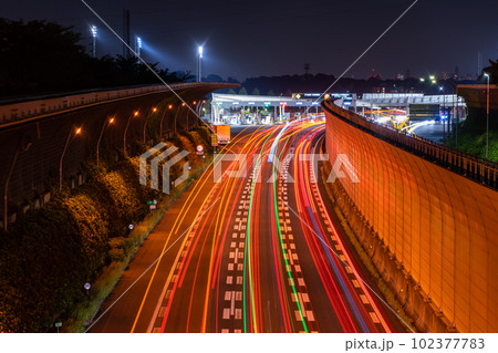 《神奈川県》東名高速道路・東京料金所 102377783