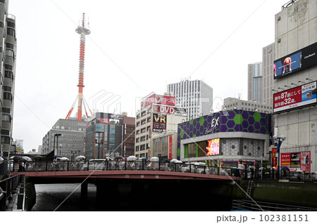 雨の南幸橋 102381151