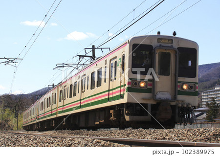 上越線107系（4両編成：高崎⇔水上） 102389975