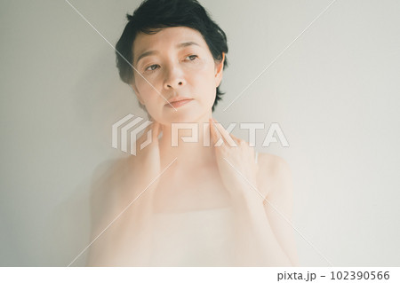 around fifty around fifty 102390566