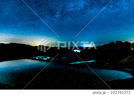 新潟 星峠の棚田　～星空と水鏡の棚田～ 102391571