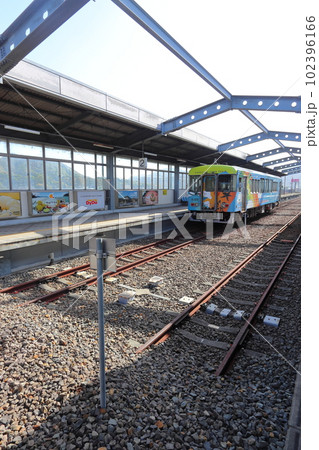 終着駅の第1種 車両止め (土佐くろしお鉄道 宿毛駅) 終着駅の第1種 車両止め (土佐くろしお鉄道 宿毛駅) 102396166