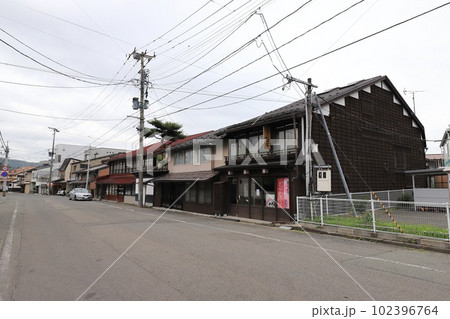 岩手　盛岡　南大通付近の古い街並み 102396764