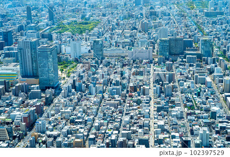 東京スカイツリー展望デッキから錦糸町駅周辺を撮影 102397529