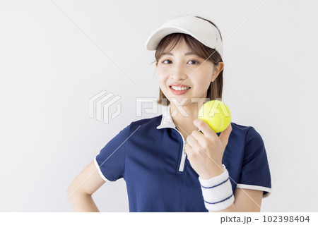 テニス　女性　イメージ 102398404