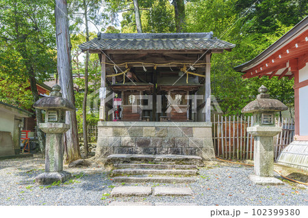 長岡天満宮 境内末社　八幡宮神社・春日大明神 102399380