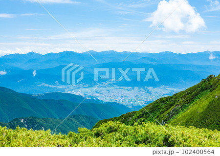 夏の宝剣岳登山（極楽平から南アルプス方面の眺め） 102400564