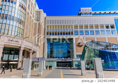 北海道 札幌駅前の都市風景 札幌ステラプレイスと大丸札幌店 北海道 札幌駅前の都市風景 札幌ステラプレイスと大丸札幌店 102401499