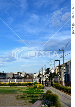 世田谷代田駅から梅が丘駅間の新規開発エリア 世田谷代田駅南西口の富士山の見える風景 世田谷代田駅から梅が丘駅間の新規開発エリア 世田谷代田駅南西口の富士山の見える風景 102401633