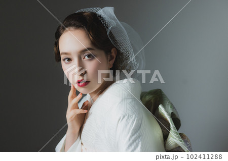 白い振袖 102411288
