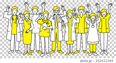 笑顔の医療関係者 102412344