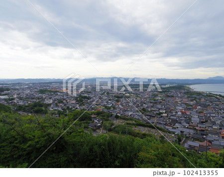奉納山公園より望む街並み(島根県出雲市) 102413355