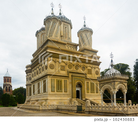 Cathedral in romanian city 102430883