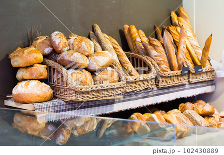 Bread in European bakery Bread in European bakery 102430889