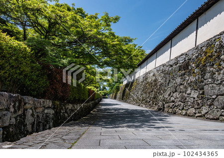 大津市坂本　石畳の道 102434365