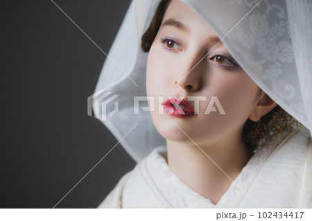 花嫁　白無垢　綿帽子 102434417