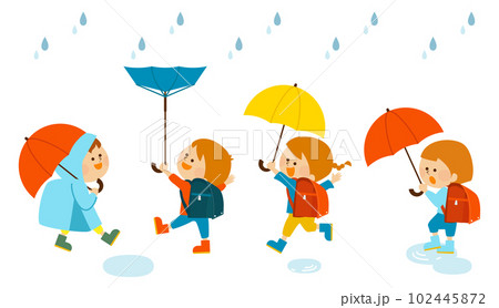 梅雨 傘をさす子供達のイラスト セット素材 梅雨 傘をさす子供達のイラスト セット素材 102445872