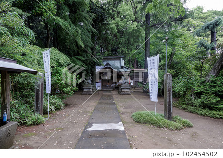 香取神宮の分霊を祀った胎安神社の社殿【拝殿】 102454502
