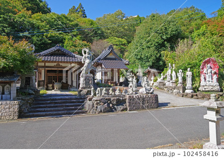 福岡県篠栗町の真言宗寺院慈妙法院別院 102458416