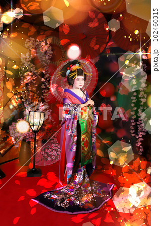 日本人女性の花魁体験、和装変身写真、着物体験、観光地でのコスプレ遊び体験アクティビティ 102460315