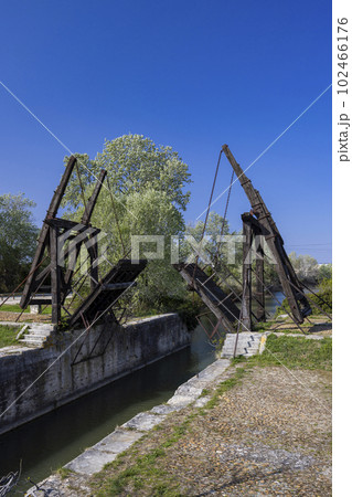 Vincent van Gogh bridge (Pont Van-Gogh, Langlois Bridge) near Arles, Provence, France 102466176