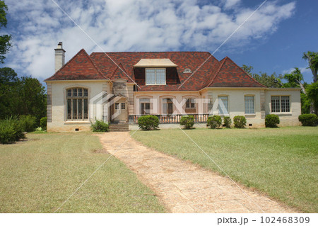 Historic Victorian Mansion Located in Rural East Texas Historic Victorian Mansion Located in Rural East Texas 102468309