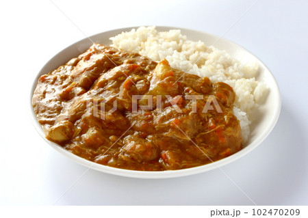 具が溶けたカレーライス ジャガイモ以外ほとんど解けたカレー 102470209