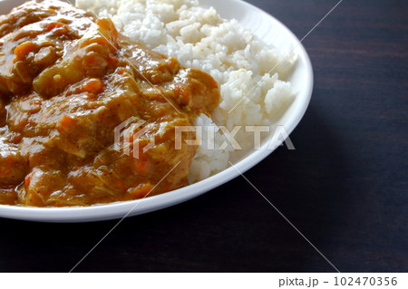 具が溶けたカレーライス ジャガイモ以外ほとんど解けたカレー 具が溶けたカレーライス ジャガイモ以外ほとんど解けたカレー 102470356