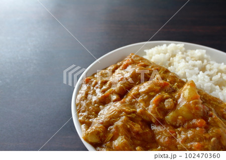 具が溶けたカレーライス ジャガイモ以外ほとんど解けたカレー 具が溶けたカレーライス ジャガイモ以外ほとんど解けたカレー 102470360