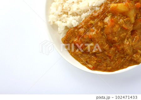 具が溶けたカレーライス ジャガイモ以外ほとんど解けたカレー 102471433