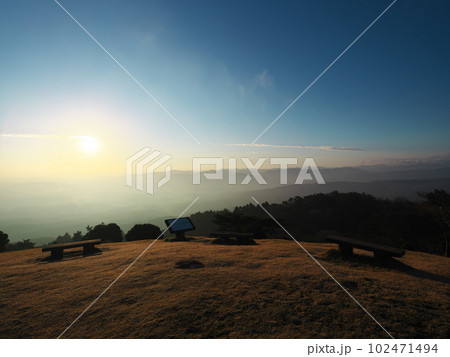 晩秋の青山高原 円山草原からの眺望 晩秋の青山高原 円山草原からの眺望 102471494