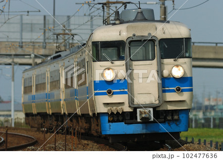 北陸本線　加賀笠間ー美川　JR西日本　475系　A25+A10編成（金沢） 102477636