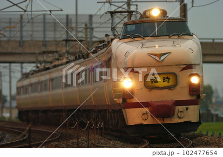 北陸本線　加賀笠間ー美川　JR西日本　485系　H04＋Y33編成（金沢）　臨時 102477654