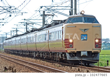 北陸本線　美川ー加賀笠間　JR西日本　485系　A07編成（京都）　雷鳥 102477665