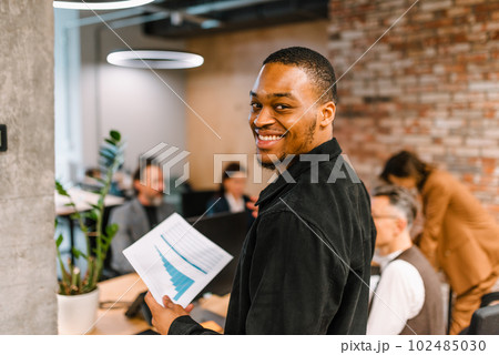 Group of business people have a meeting together in office 102485030