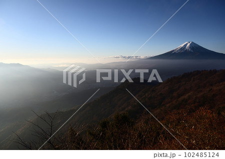 三つ峠の朝7 102485124