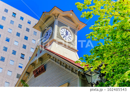 北海道　札幌市にある札幌市時計台 102485543