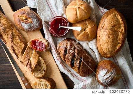 パン色々 102488770