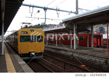 ［JR-D］山陰本線115系（伯備線直通） 102488816