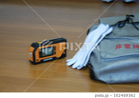 防災持ち出しカバン 防災持ち出しカバン 102489362