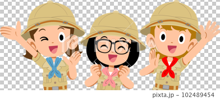 探検隊の服を着た女子小学生 102489454