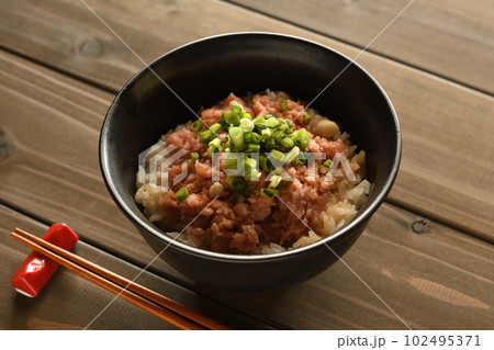 ネギトロ丼 102495371