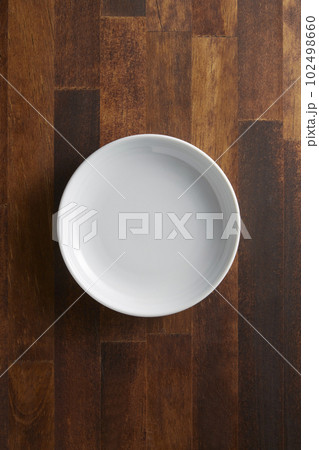 皿_食のイメージ 102498660