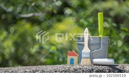 積木の家と塗装道具|リフォーム・塗装業者・DIY イメージ 積木の家と塗装道具|リフォーム・塗装業者・DIY イメージ 102500519