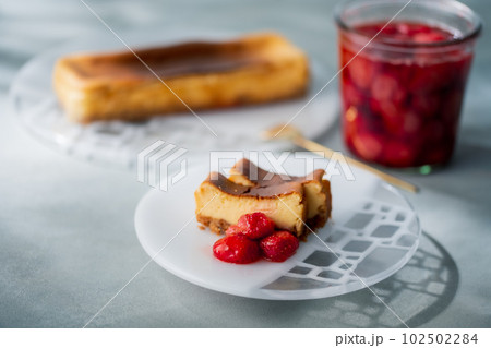 Homemade cheesecake with strawberry. Homemade cheesecake with strawberry. 102502284