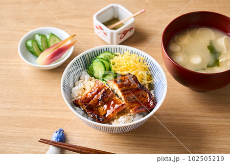 うな丼 102505219