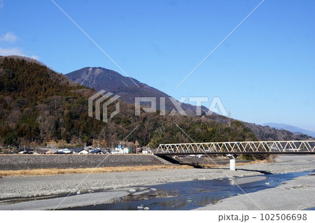 身延町の風景 富士川と身延橋 身延町の風景 富士川と身延橋 102506698