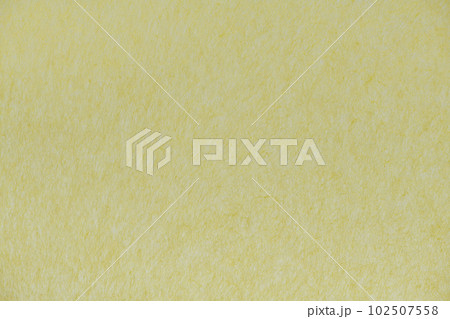 和紙重ねによるザラザラ感を持つ背景素材 和紙重ねによるザラザラ感を持つ背景素材 102507558