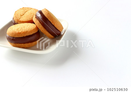 生チョコサンドクッキー 生チョコクッキーサンド 生チョコサンドクッキー 生チョコクッキーサンド 102510630